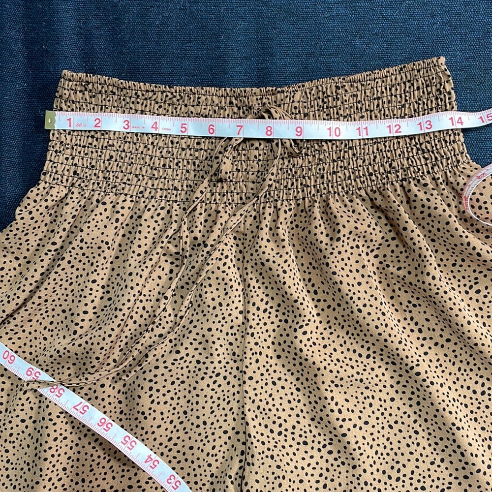 SHEIN FRENCHY PLUS DALMATIAN PAPER-BAG FAUX TIE FRONT SHORT - Picture 8 of 12